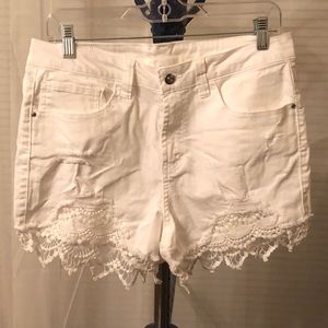 White blue jean shorts size 15
